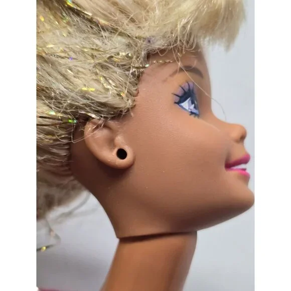 Vintage Splash n Color Barbie 1996- Flawed Ear - Picture 4 of 13